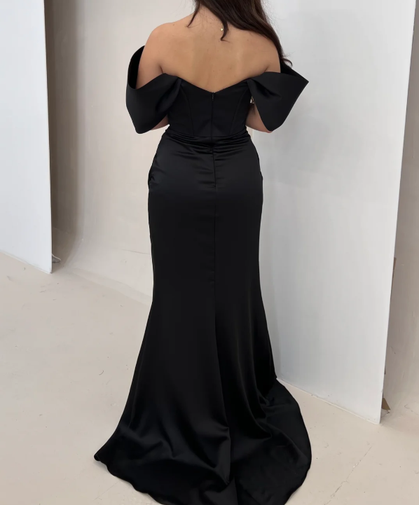 Gorgeous Pearls Pink Off-Shoulder Mermaid Pleats Satin Prom Dress SP013