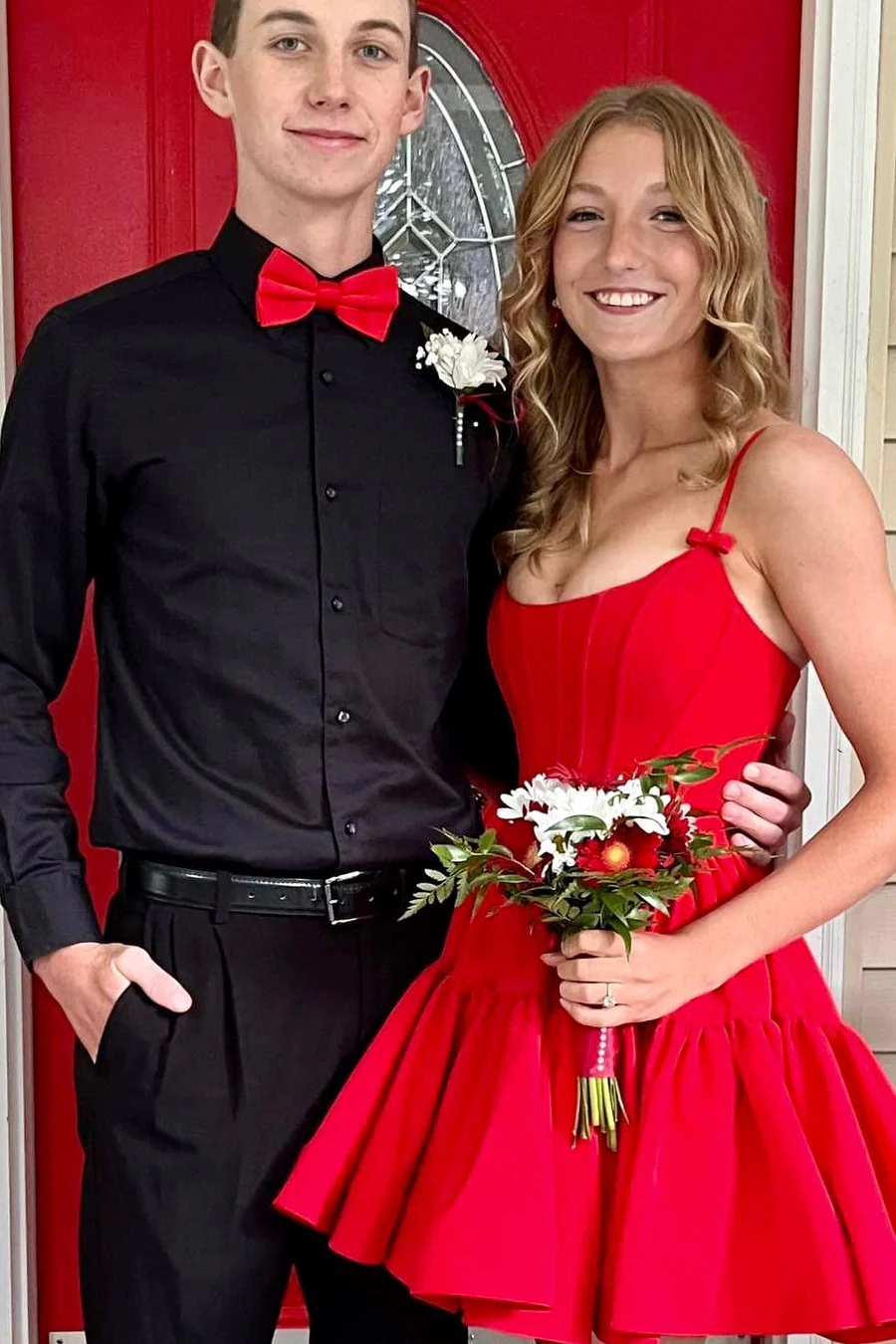 Chic Black Soop Neck A-Line Ruffles Satin Mini Homecoming Dress with Bows HM119