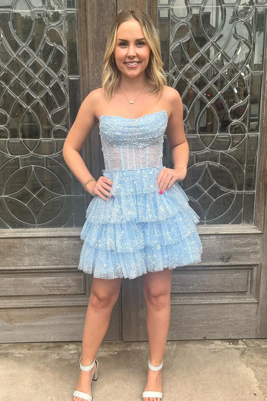 Tulle A-Line Strapless Short Homecoming Dress HM132