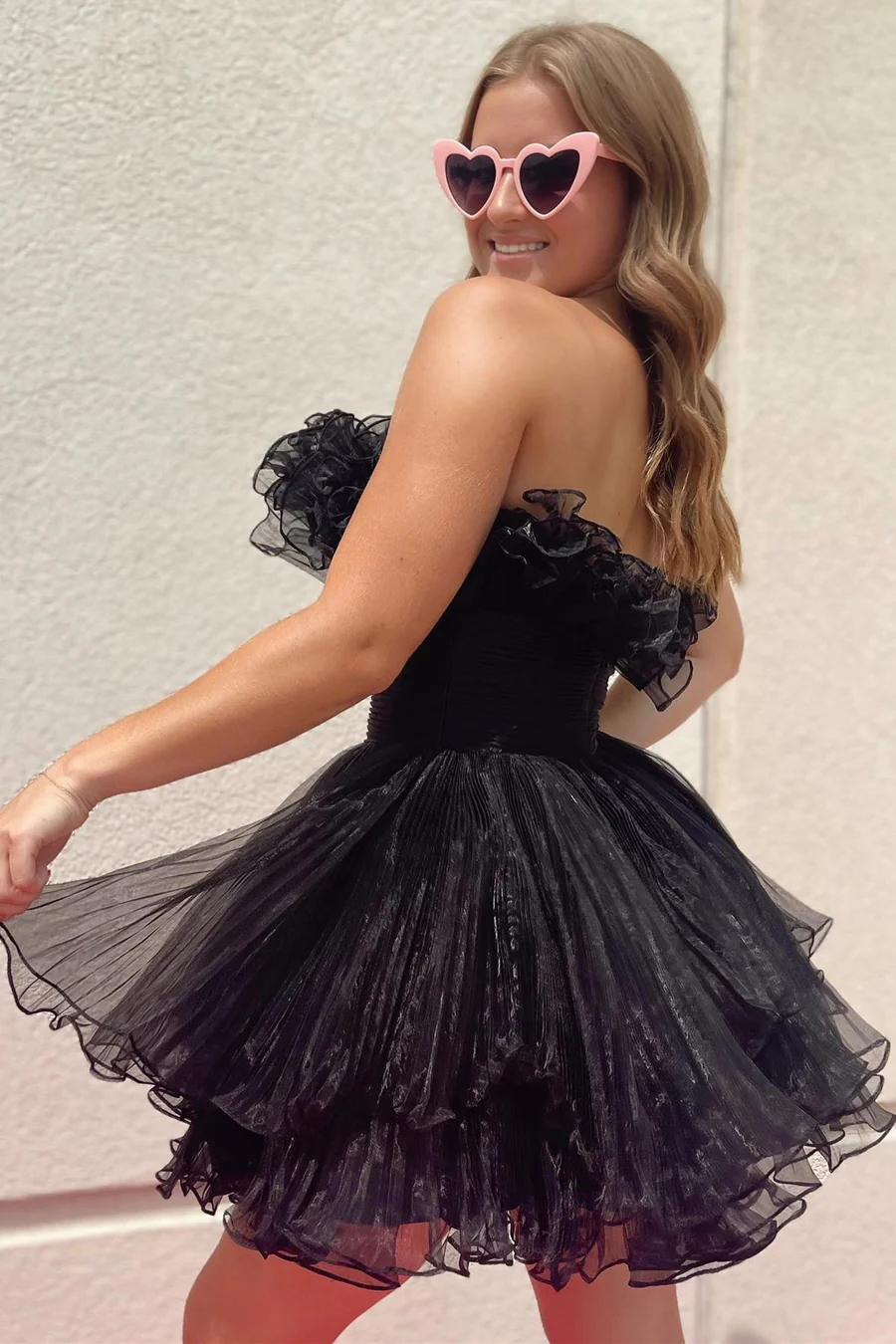 Elegant Strapless A-Line Lace Short Homecoming Dress HM151