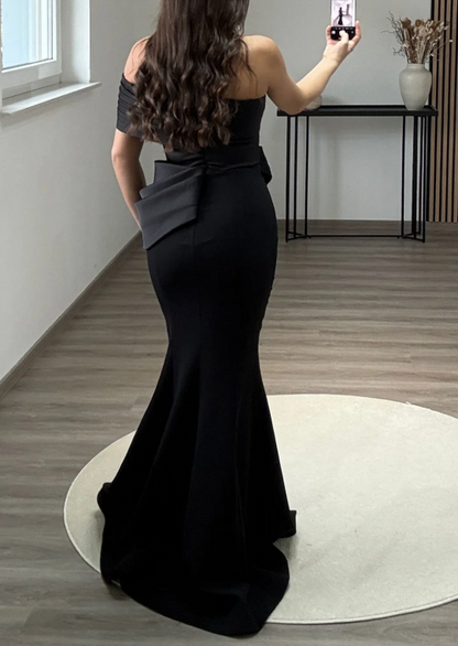 Simple White One Shoulder Mermaid Ruched Satin Prom Dress SP015