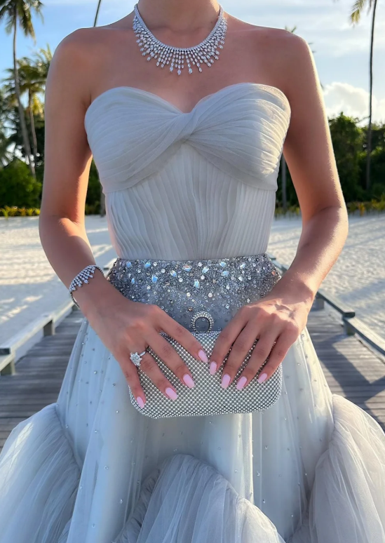 Charming Grey Crystal A-Line Sweetheart Tiered Lace Prom Party Dress LP013