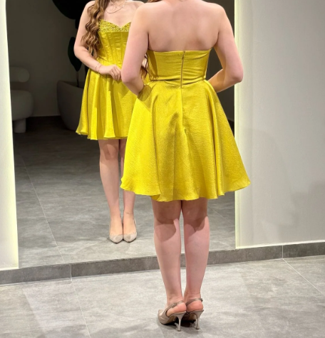 Graceful Pearls Sweetheart Fuchsia A-Line Mini Homecoming Dress HM019