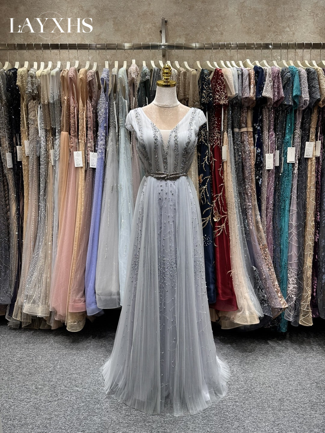 Classic Grey Short Sleeves A-Line V-Neck Sequined Lace Evening Dress LP038