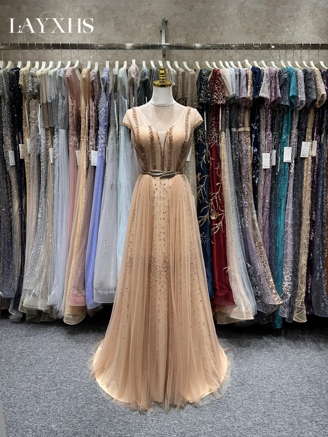 Classic Grey Short Sleeves A-Line V-Neck Sequined Lace Evening Dress LP038