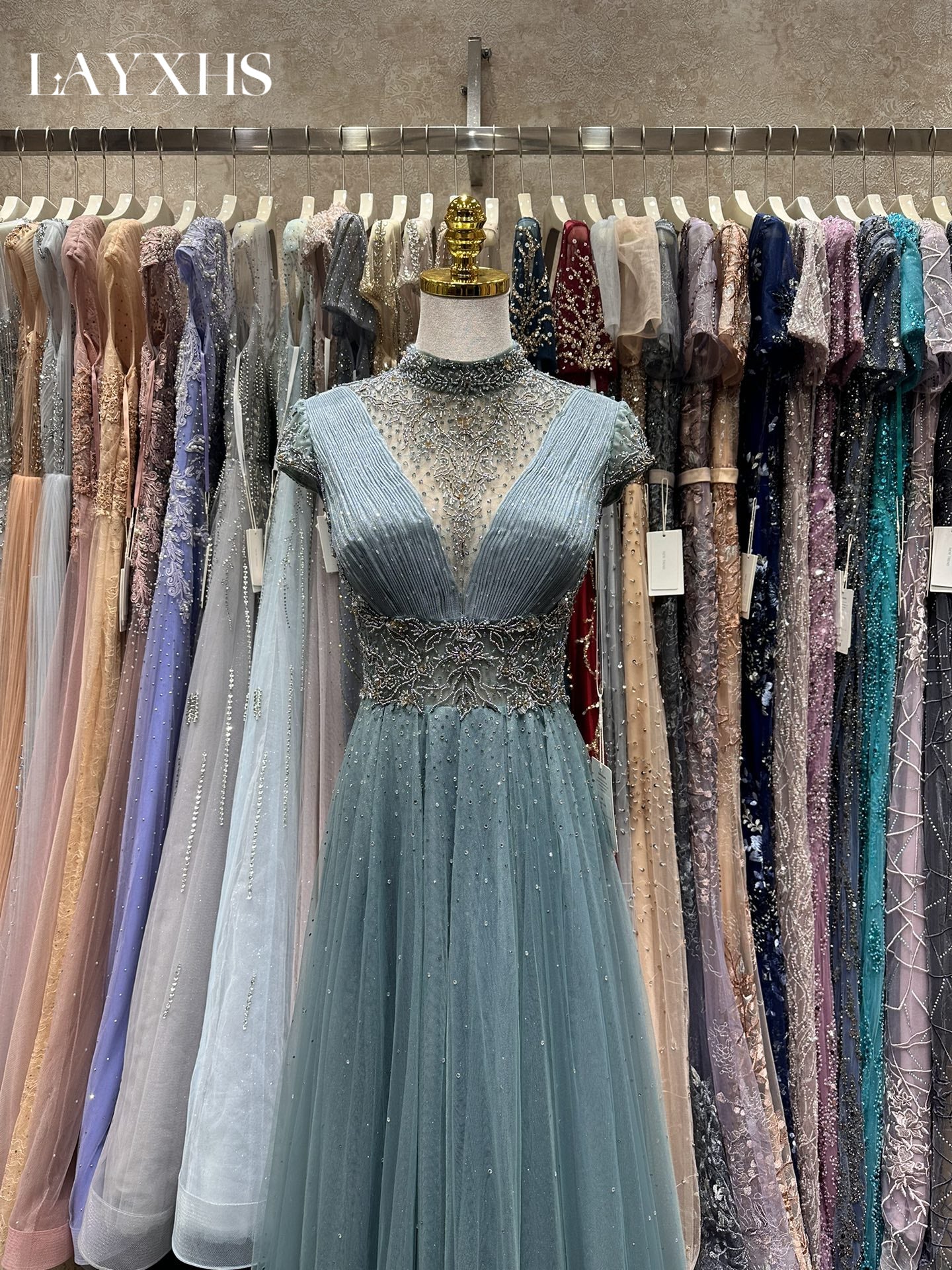 Elegant Embroidered Pink High Neck A-Line Evening Dress with Beads LP041