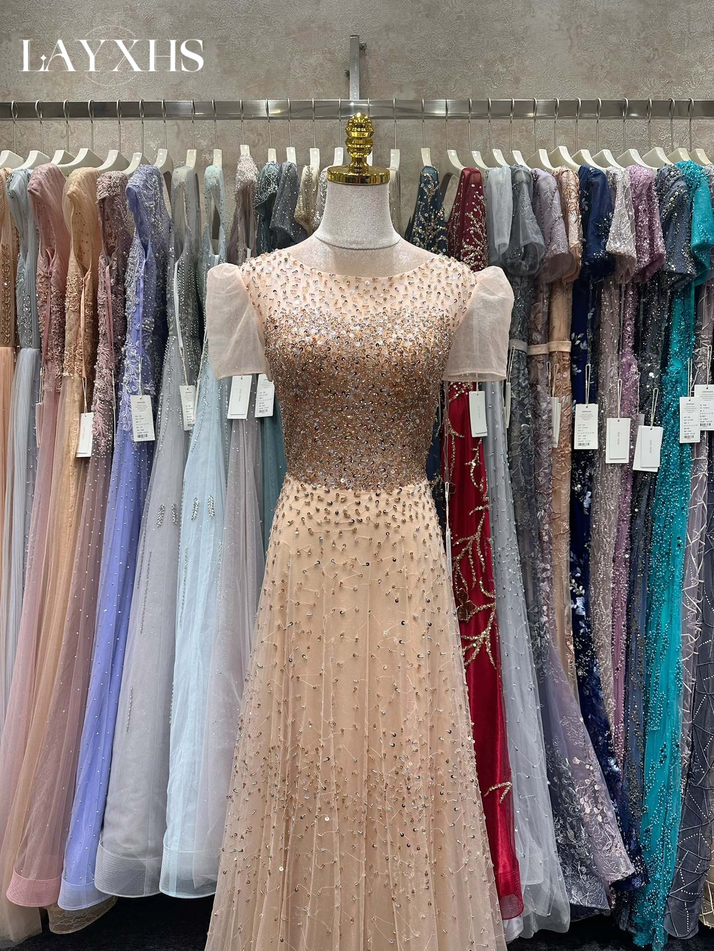 Chic Scoop Neck Short Sleeves Beaded Sheath Grey Evening Party Gown LP043