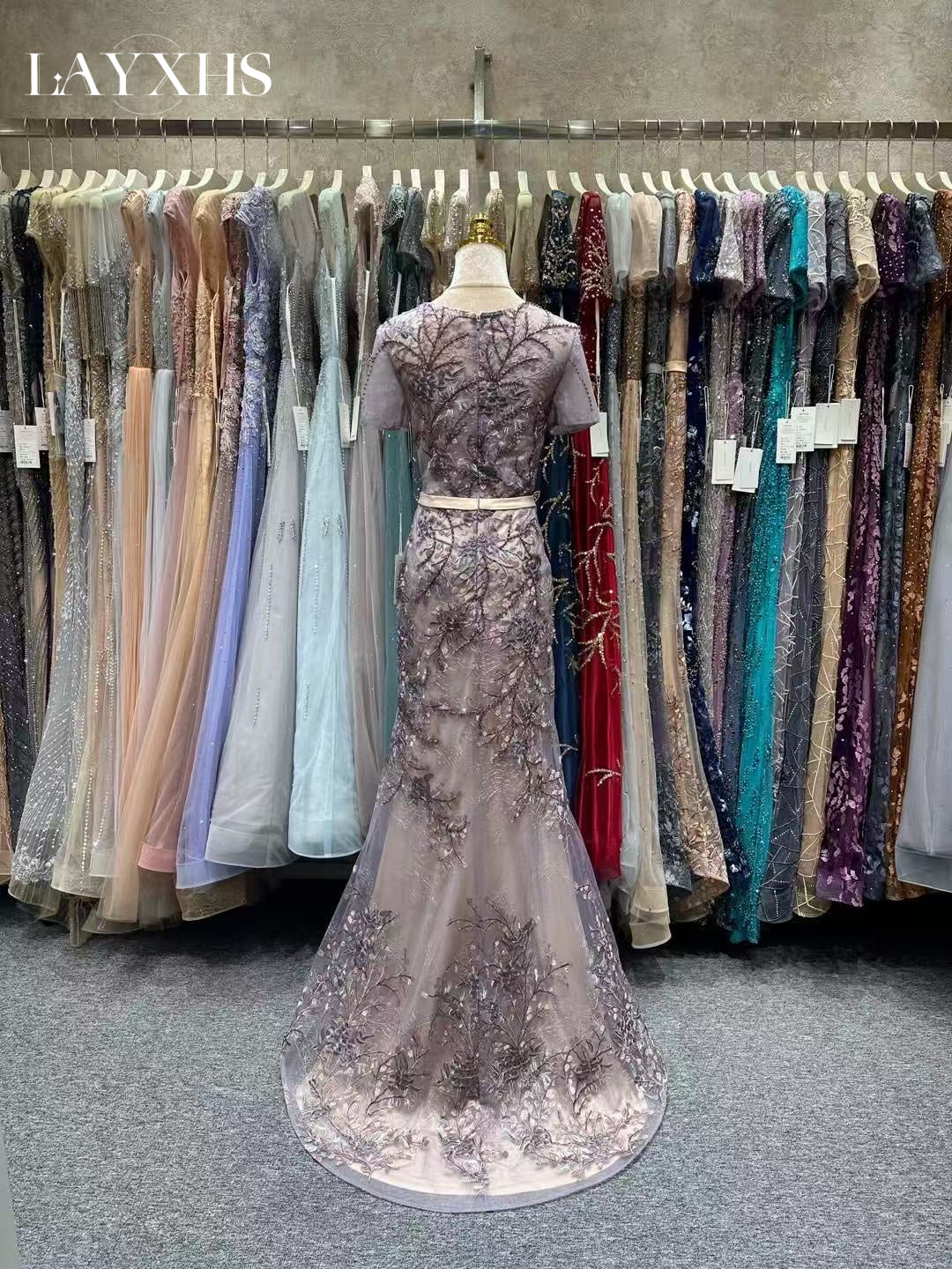 Classic Embroidered Champagne Scoop Neck Mermaid Lace Evening Gown LP047