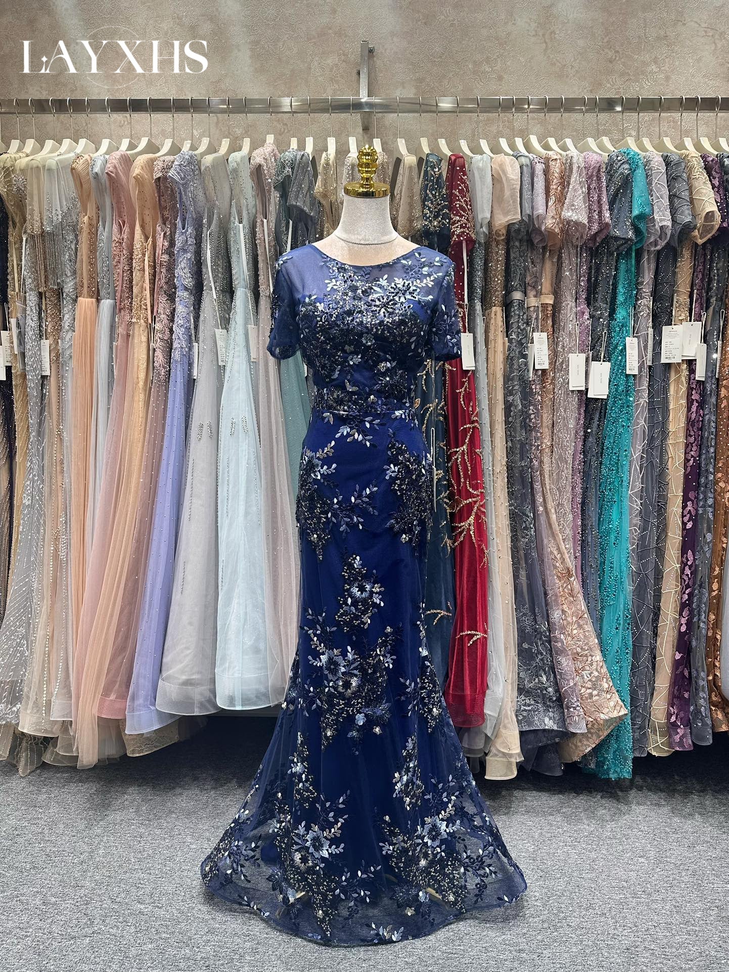 Sparkly Navy Blue Embroidered Short Sleeves Mermaid Evening Prom Gown LP048