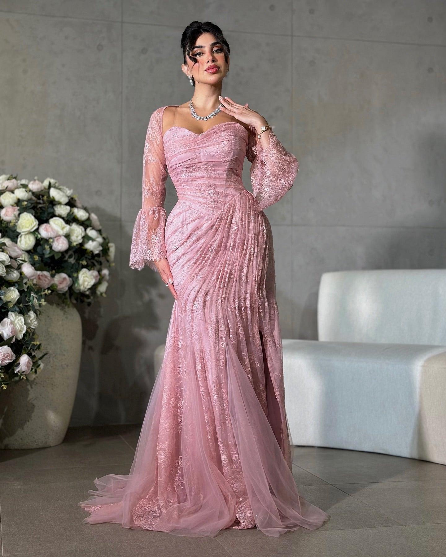 Elegant Pink Long Sleeves Mermaid Pleats Lace Evening Dress with Train AE014