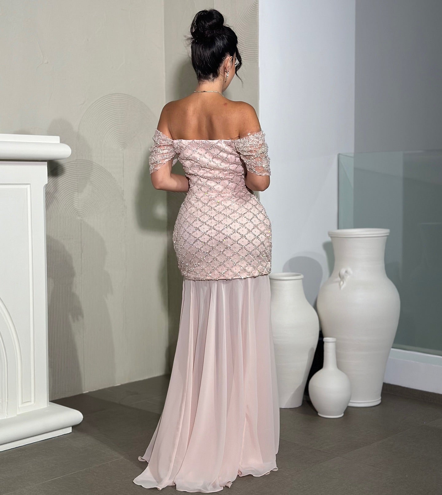 Graceful Off-Shoulder Pink Mermaid Arabic Evening Dress with Beaded AE016