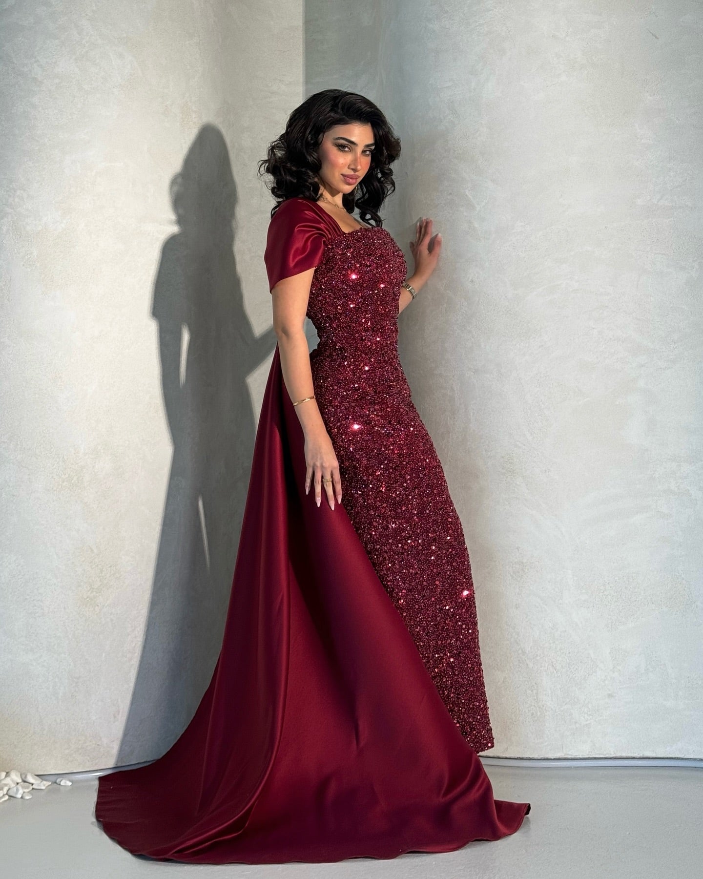 Luxury Burgundy Beaded One Shoulder Arabic Evening Dress with Overskirt AE003